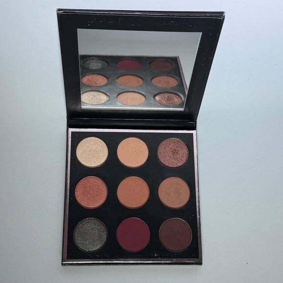 Makeup Geek Manny MUA Eye Shadow Palette - Picture 1 of 11